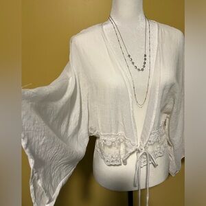 Forever 21 light sheer top/jacket